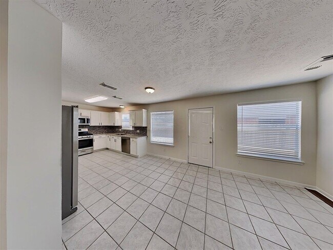 Foto del edificio - 26881 Monarch Manor Ln