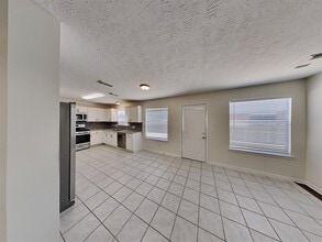 Building Photo - 26881 Monarch Manor Ln