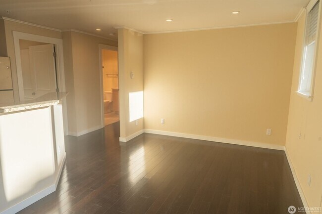 Foto del edificio - 2Bd/2Ba Seattle Condo