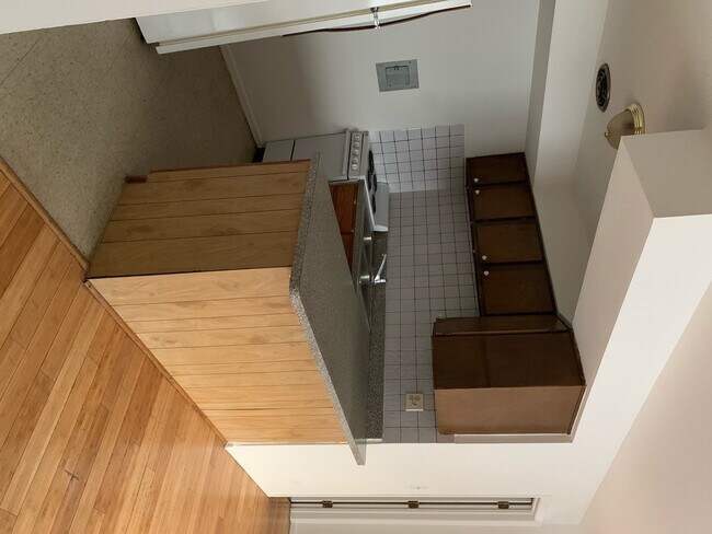 Foto del edificio - 6250 N Kenmore Ave