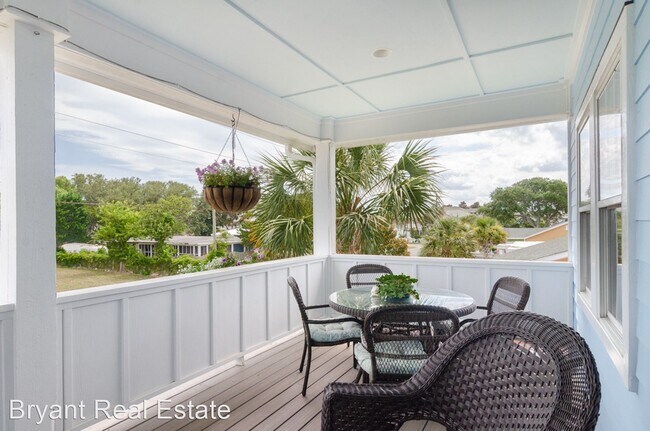 Foto del edificio - 3 br, 2 bath House - 124 Dow Avenue