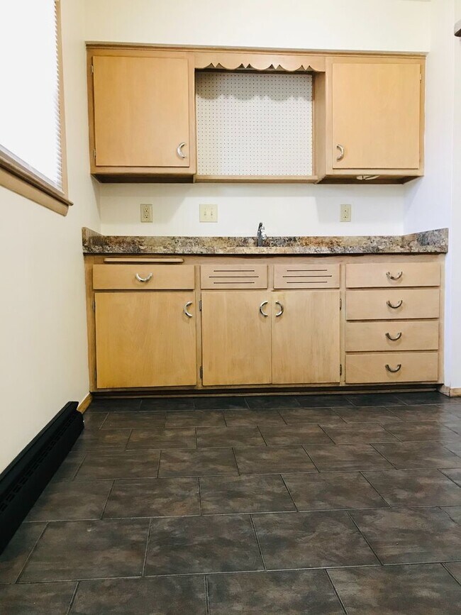Foto del edificio - Single Family 3 Bedroom Home