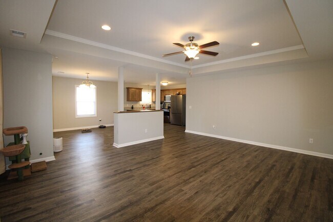 Foto del edificio - Across from Shaw AFB in town - Small pet f...