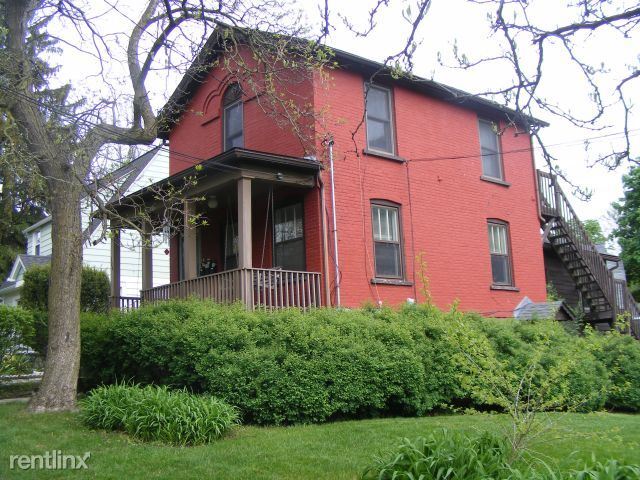 Foto del edificio - 1 br, 1 bath Triplex - 604 Miller Ave 604 ...