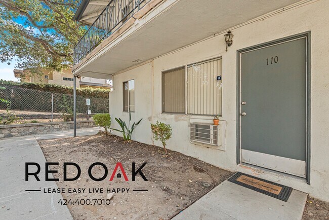 Foto del edificio - ~1 Month FREE~ Stunning and Spacious One B...