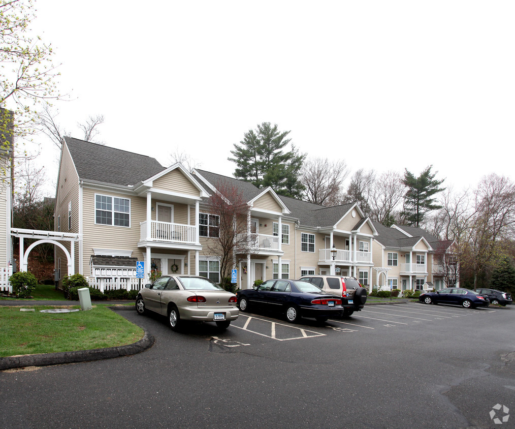 Building Photo - The Village at Hunter's Ridge