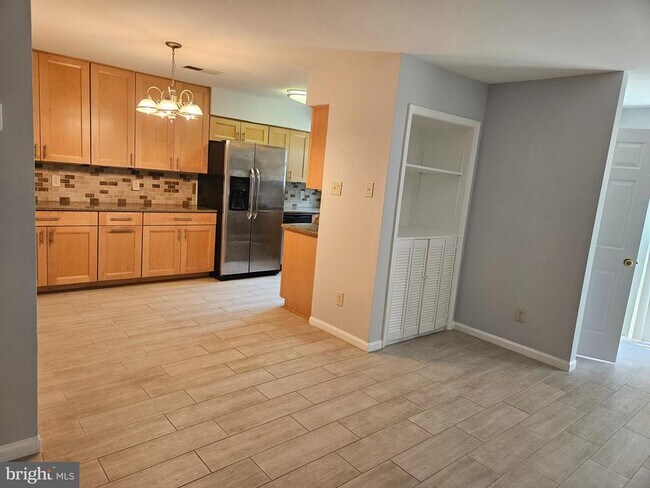 Foto del edificio - 12109 Greenway Ct