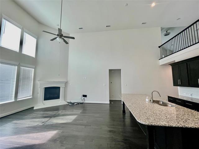 Building Photo - 507 Stone Oak Ln