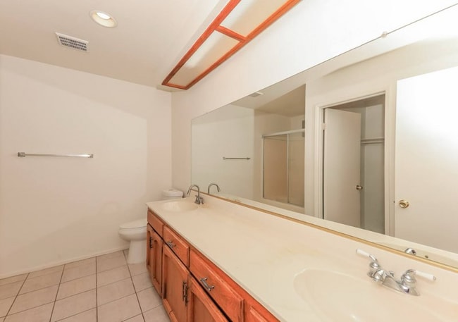Building Photo - 6636 Solano Dr