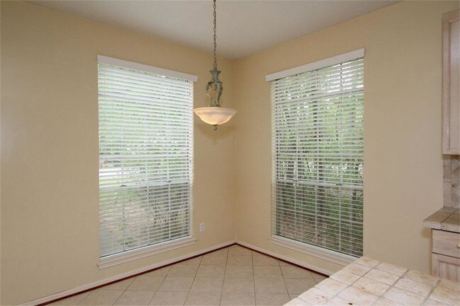 Foto del edificio - 138 Willowood Cir