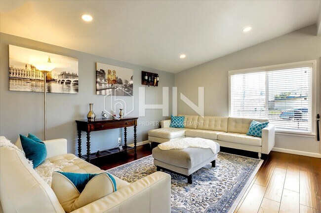 Foto del edificio - 27603 Barcelona Ave