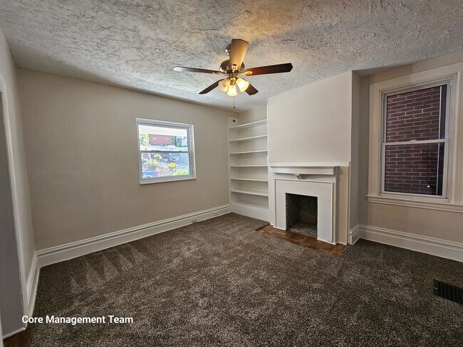 Photo - Amazing 4 bedroom 1 bath home in Avalon