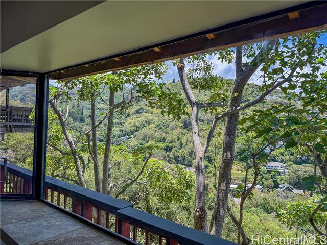 Foto del edificio - 2445 Makiki Heights Dr