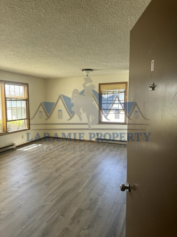 Building Photo - 1705 Fetterman Dr