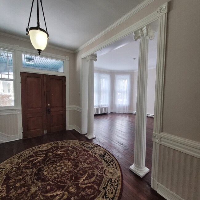 Foto del edificio - 233 S Prospect St