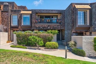Building Photo - 2034 Carmel Valley Rd