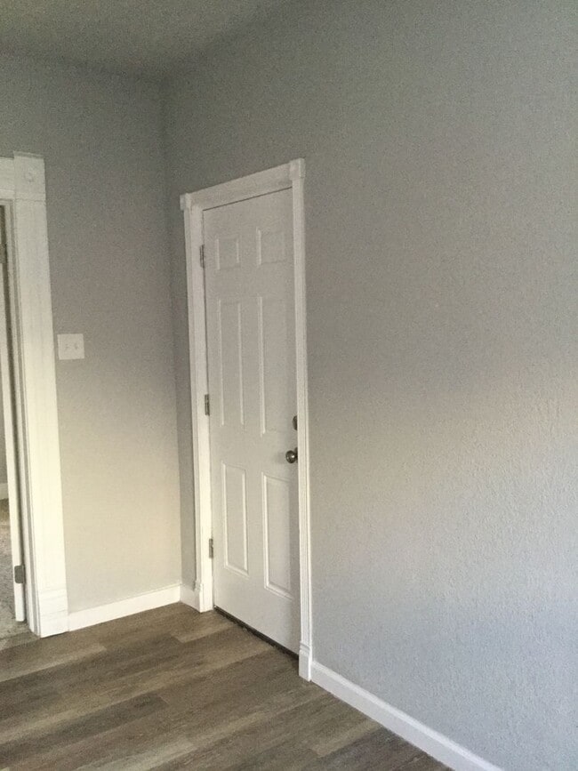 Foto del edificio - 2+ Bedroom home Near Downtown!