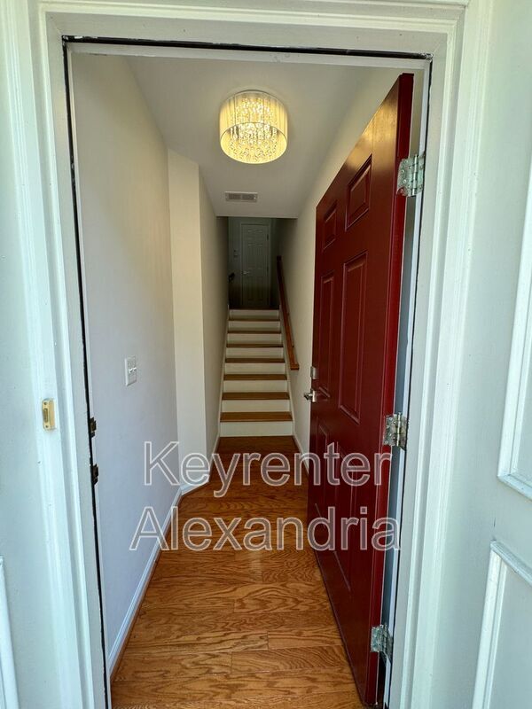 Foto del edificio - 9327 Cumbria Valley Dr