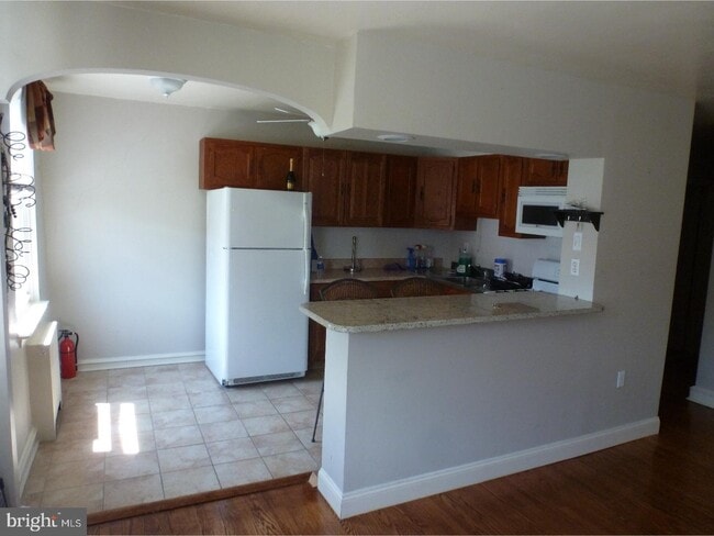 Foto del edificio - 7230 Battersby St