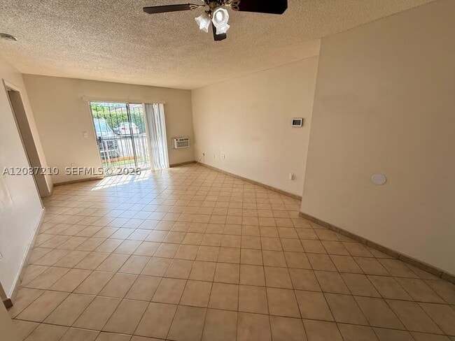 Foto del edificio - 4713 NW 7th St