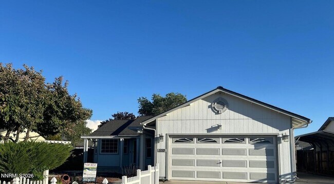 Foto del edificio - 559 Nader Wy