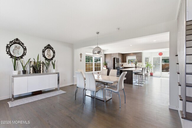 Foto del edificio - 619 Woodland Ave