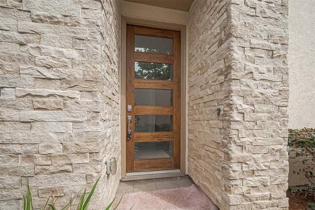 Building Photo - 11603 Royal Ivory Crossing