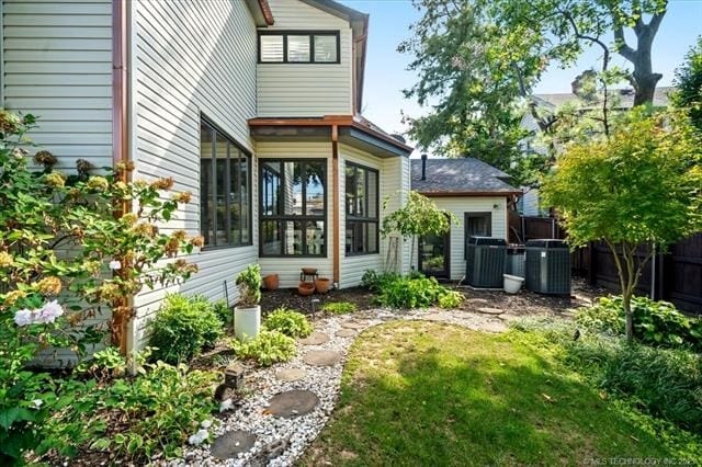 Building Photo - 2151 27th St