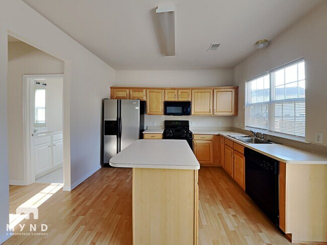 Foto del edificio - 10629 Claude Freeman Dr