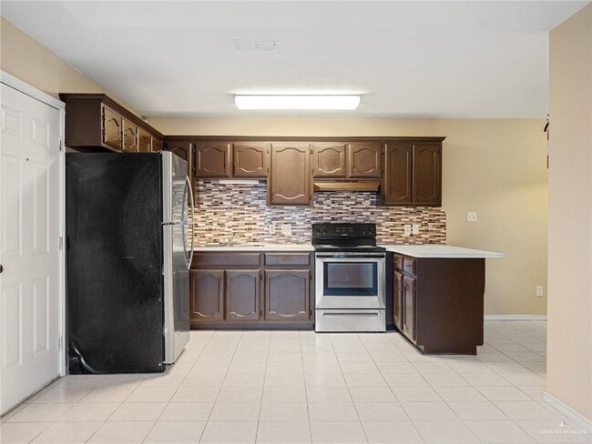 Foto del edificio - 6 Oasis Dr