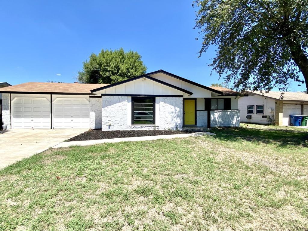 Primary Photo - 7439 Fieldgate Dr