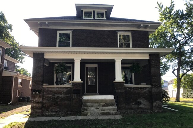 Foto del edificio - 1530 S 4th St