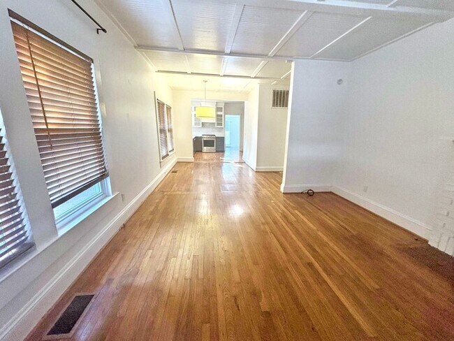 Foto del edificio - 4003 4th Ave S