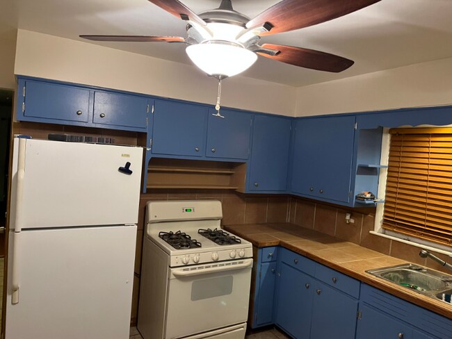 Foto del edificio - 501 Emerald Ave