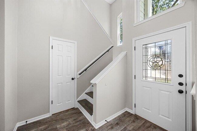 Building Photo - 14411 Golden Cypress Ln
