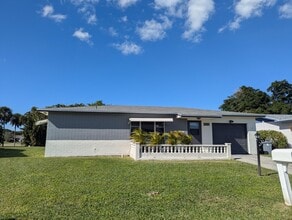 Building Photo - 14243 El Clavel Way