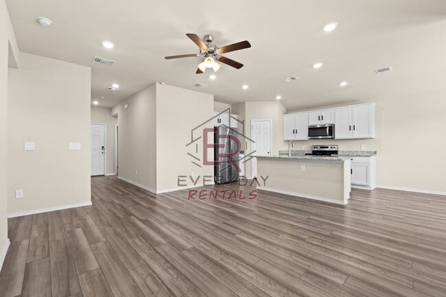 Building Photo - 2534 Merganser Dr