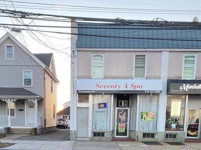 Primary Photo - 70 Jerusalem Ave
