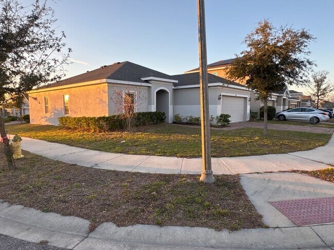 Building Photo - 9701 Kinmore Dr