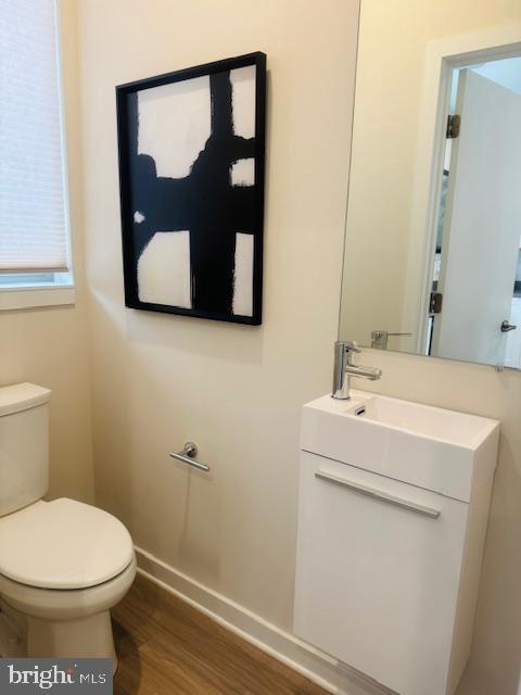 Foto del edificio - 3012 Beachview Ln