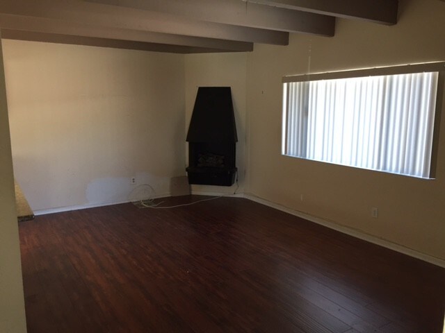 Building Photo - 2619 Curtis Ave