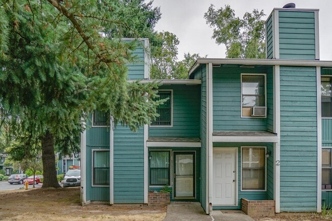 Building Photo - **Free April Rent **Fanno Creek Condo - Lovely Condo in Heart of Tigard