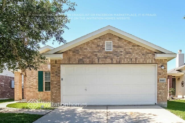 Building Photo - 21827 Silverbrook Ln