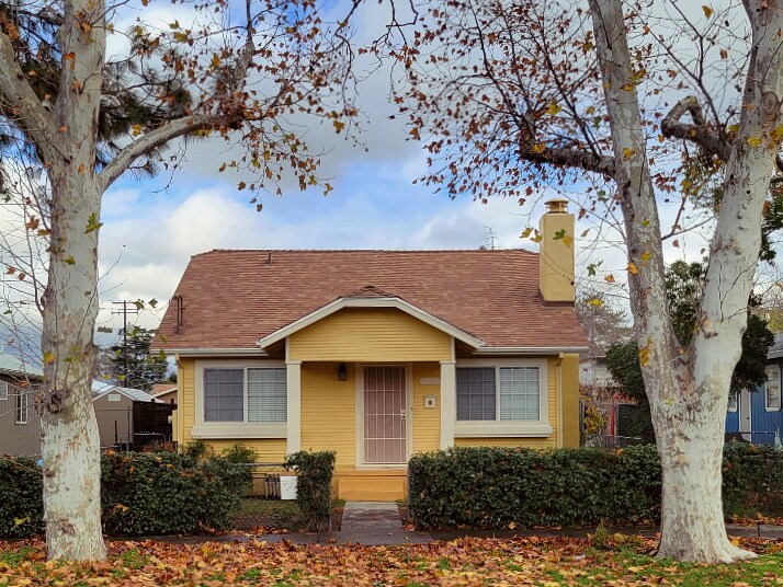 Foto principal - 1227 5th Ave