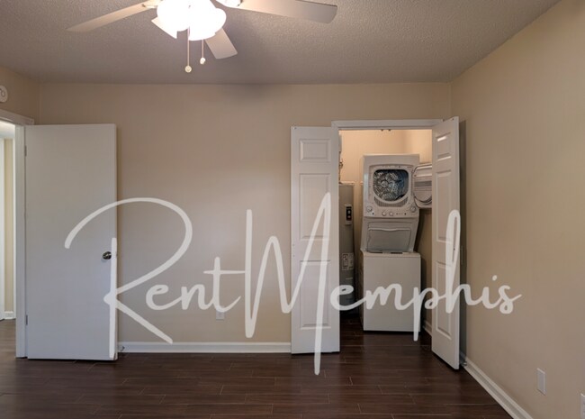 Foto del edificio - 358 E Pkwy N