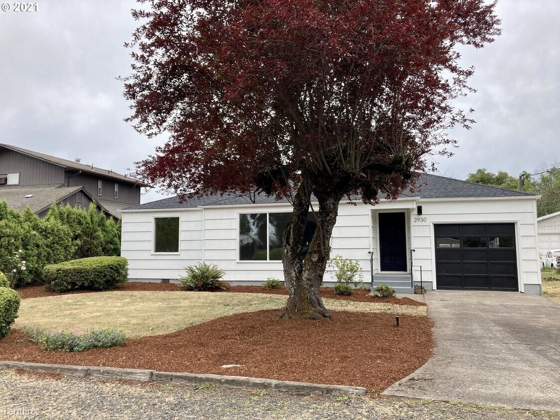Primary Photo - 3 br, 2 bath House - 2930 Elmira Rd
