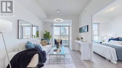 Building Photo - 38 Honeycrisp Cres