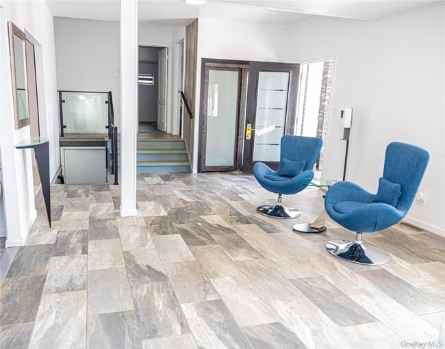 Building Photo - 1 Summer Ln