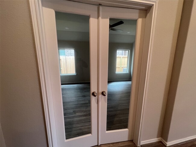 Building Photo - 10818 Cassiopeia Creek Cir