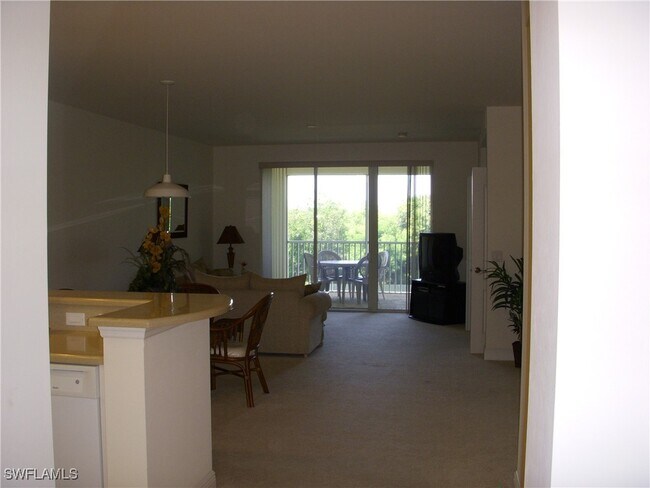 Building Photo - 11021 Gulf Reflections Drive